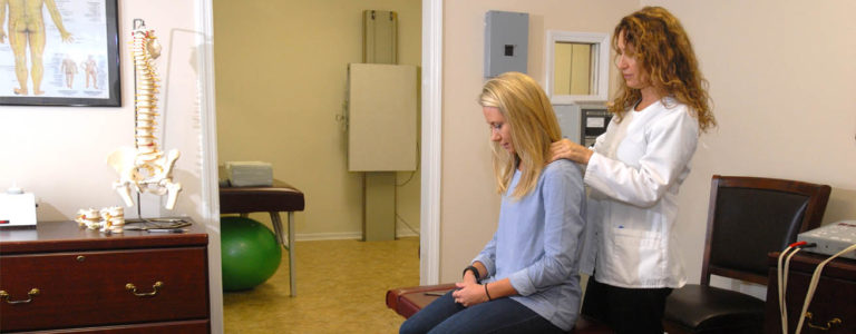 Dr Tracy Hartford Chiropractor 768x300