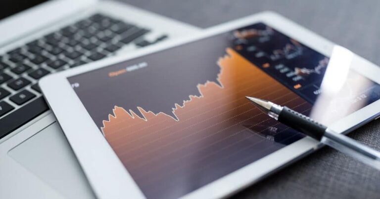 Financial Advisor Near Me 768x402