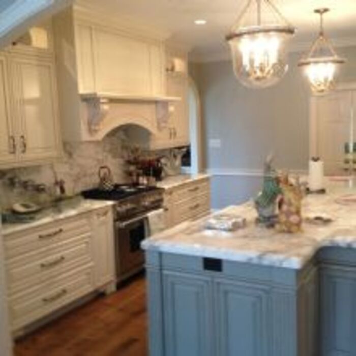 8664968 cabinets 600px