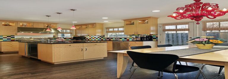 FurnitureStore2 1 768x267